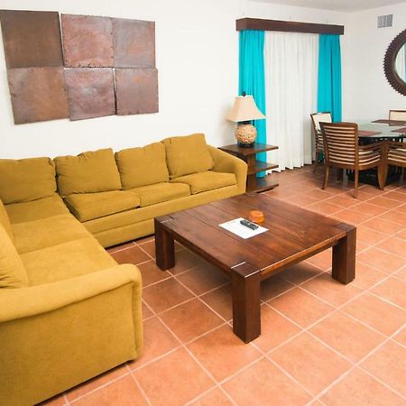Mayan Princess Beach & Dive Resort Уест Бей Екстериор снимка