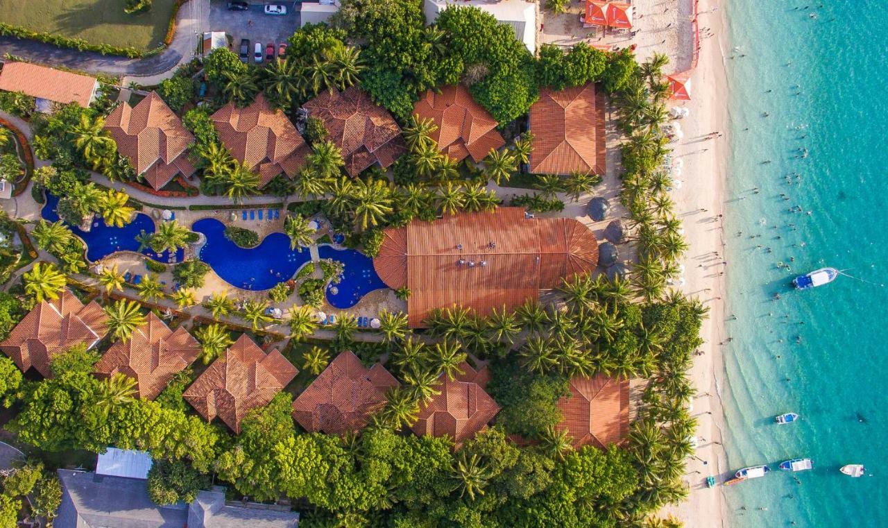Mayan Princess Beach & Dive Resort Уест Бей Екстериор снимка